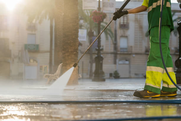 Best Deck Cleaning Services  in Crothersville, IN